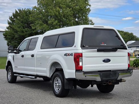 Used 2017 Ford F350 XL w/ Power Equipment Group AWD/4WD image 4