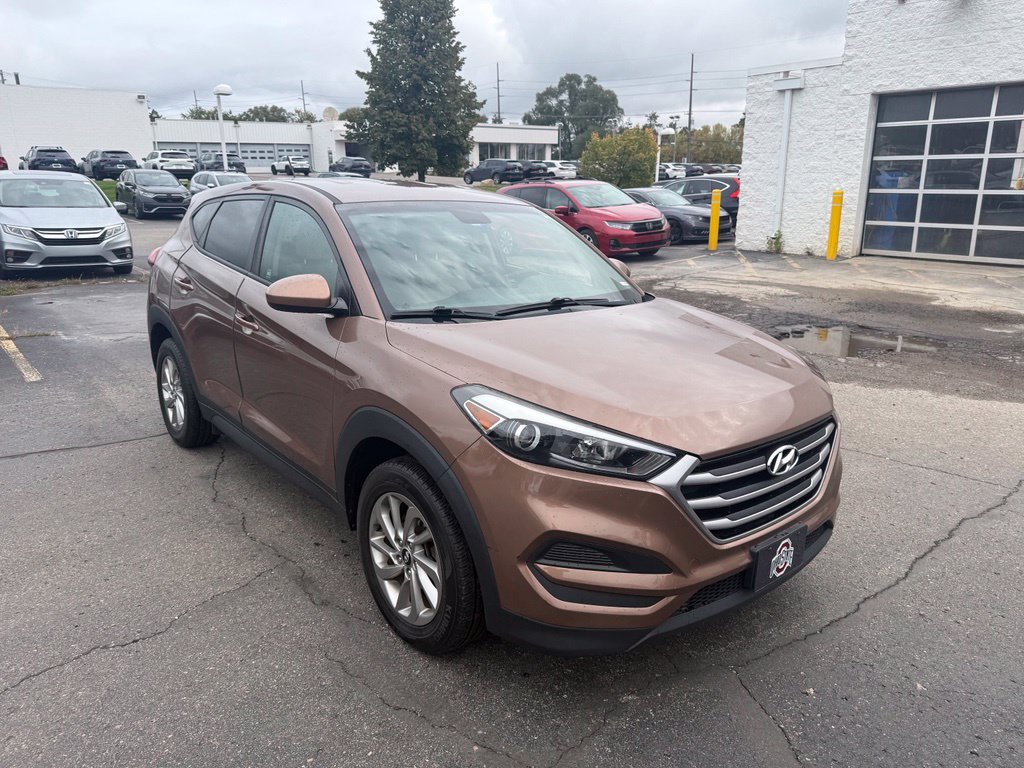 Used 2017 Hyundai Tucson SE FWD image 2