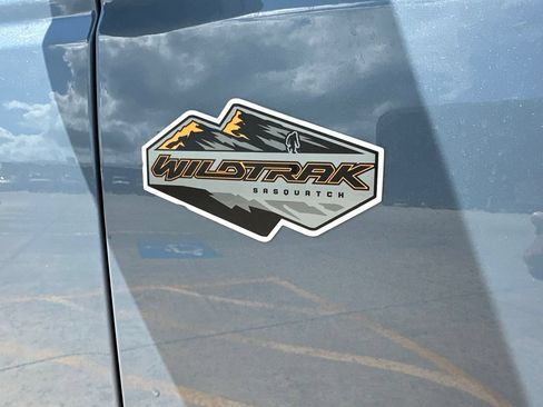 Used 2023 Ford Bronco Wildtrak AWD/4WD image 37