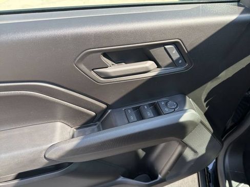 Used 2024 Chevrolet Colorado Trail Boss w/ Technology Package AWD/4WD image 15