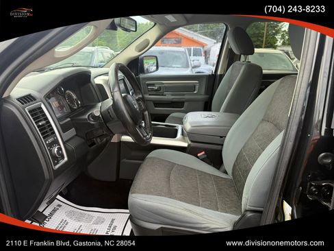 Used 2017 RAM 1500 Big Horn AWD/4WD image 10