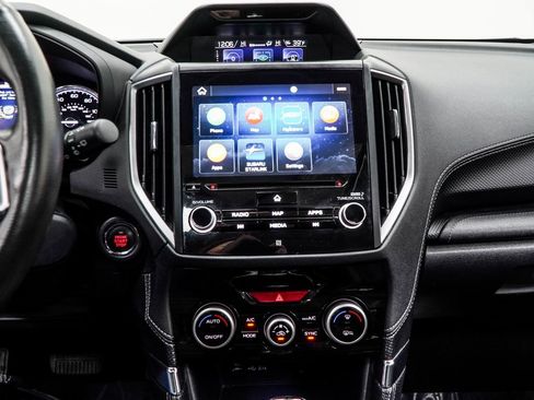 Used 2022 Subaru Forester Touring image 22