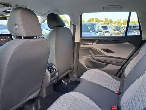New 2026 Volkswagen Tiguan S FWD image 5