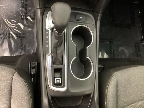 Used 2024 Chevrolet Equinox LT FWD image 20