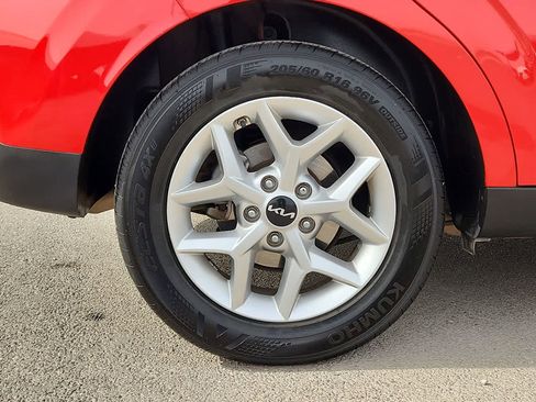 Used 2024 Kia Soul LX w/ Option Group 015 image 12