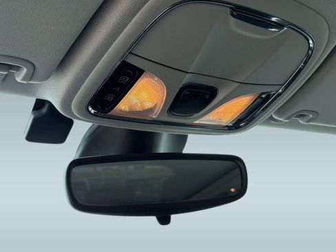 Used 2021 Jeep Cherokee Latitude Lux w/ Sun & Sound Group FWD image 20
