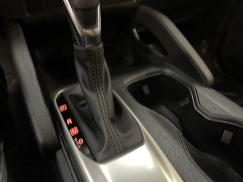 Used 2024 Nissan Frontier S w/ S Utility Package image 10