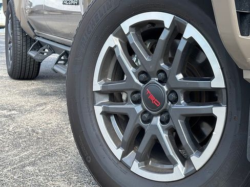 Used 2026 Toyota Tacoma TRD Sport RWD image 2