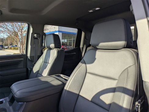 Used 2025 Chevrolet Silverado 1500 LTZ image 30