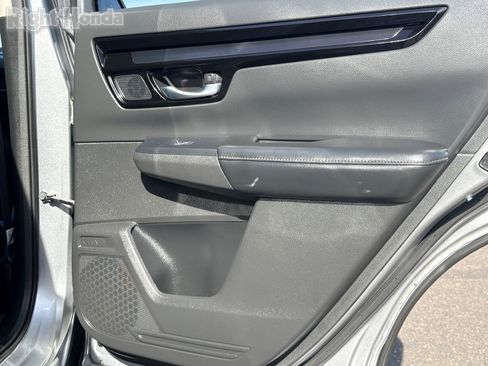 Used 2023 Honda CR-V EX-L image 29