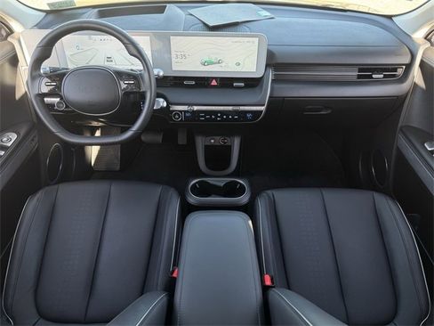 Used 2024 Hyundai Ioniq 5 Limited image 10