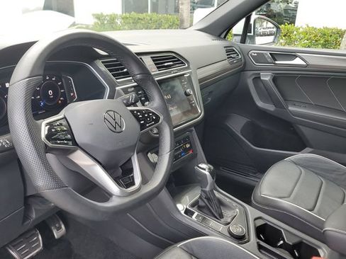 Used 2024 Volkswagen Tiguan SEL R-Line AWD/4WD image 22