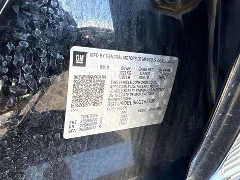 Used 2019 GMC Sierra 1500 SLT w/ SLT Premium Plus Package image 29