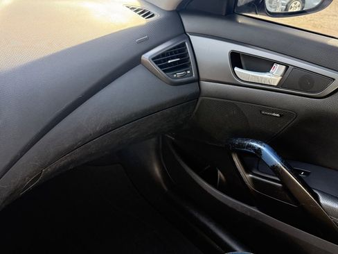 Used 2013 Hyundai Veloster Turbo image 15