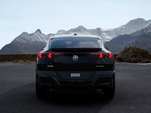 New 2026 BMW X2 xDrive28i w/ Technology Package AWD/4WD image 28