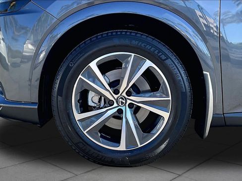Used 2024 Lexus RX 350 Premium w/ Convenience Package FWD image 10