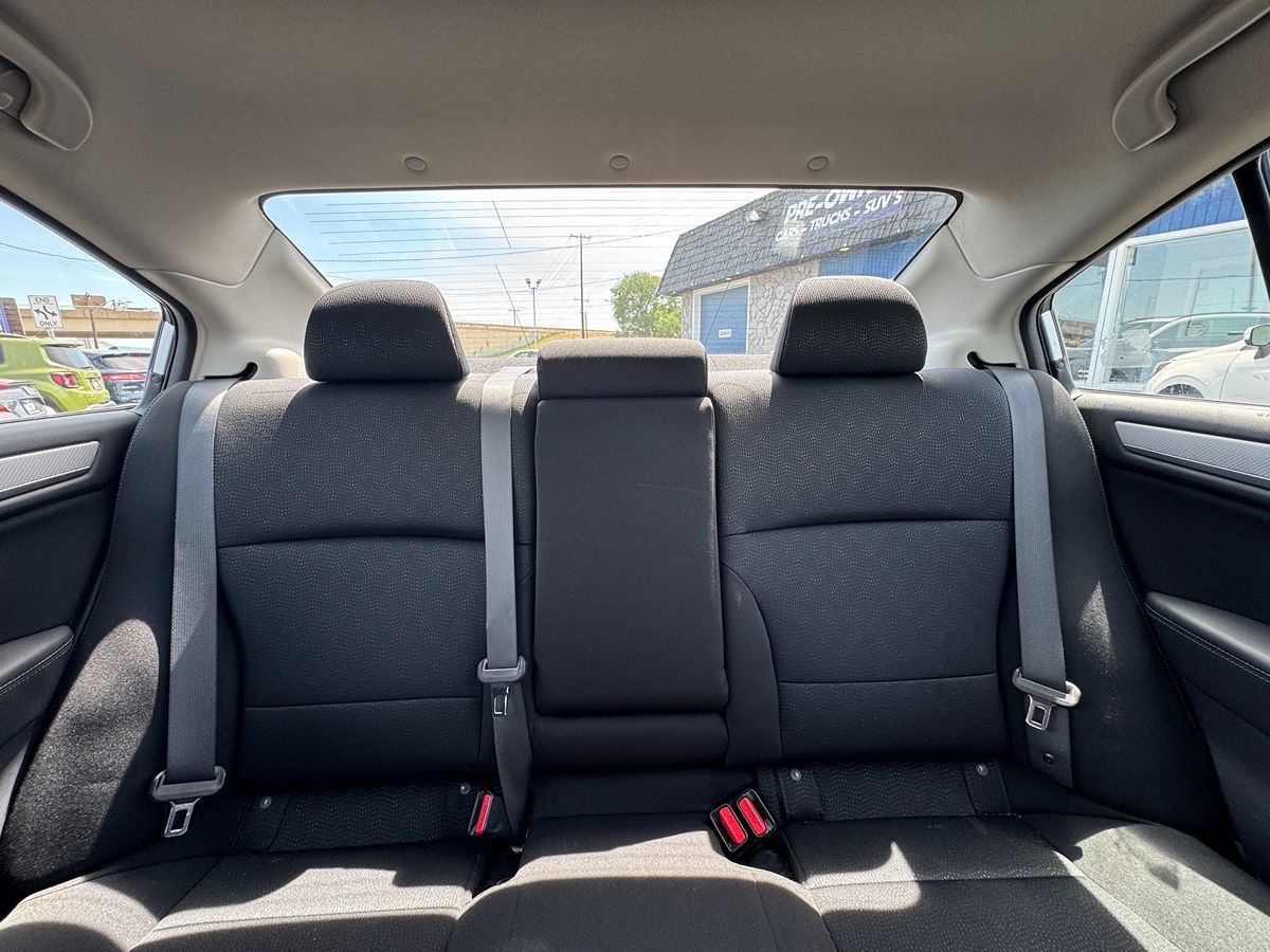Used 2018 Subaru Legacy 2.5i AWD/4WD image 26