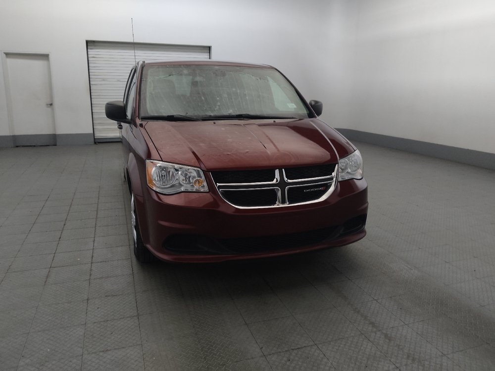 Used 2019 Dodge Grand Caravan SE w/ UConnect Hands-Free Group FWD image 14