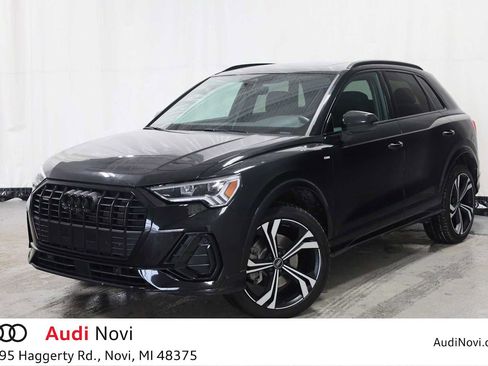 Used 2024 Audi Q3 2.0T Premium Plus image 1