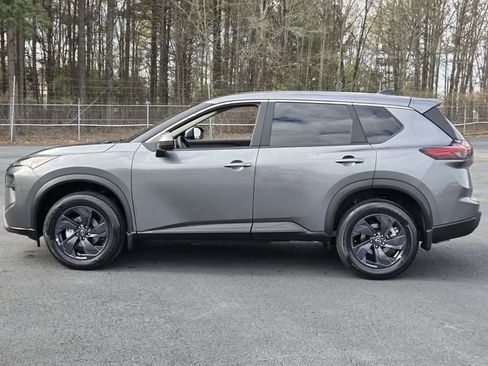 New 2026 Nissan Rogue SV image 2