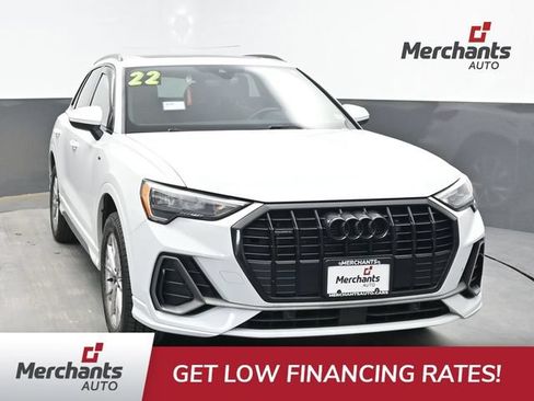 Used 2022 Audi Q3 2.0T Premium w/ Convenience Package AWD/4WD image 1