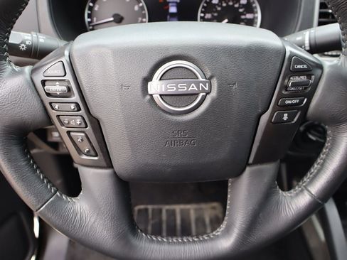 Used 2024 Nissan Frontier SV w/ SV Convenience Package AWD/4WD image 11