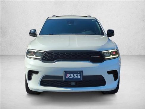 Used 2024 Dodge Durango GT image 2