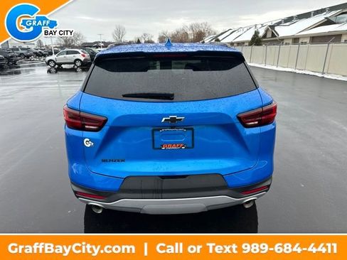 Used 2025 Chevrolet Blazer LT w/ Midnight/Sport Edition image 4