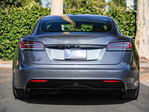 Used 2023 Tesla Model S AWD/4WD image 7