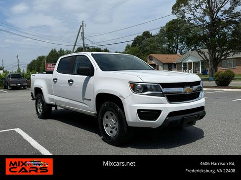 Used 2020 Chevrolet Colorado W/T w/ WT Convenience Package AWD/4WD image 1