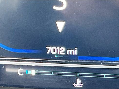 Used 2025 Chevrolet Silverado 1500 RST image 12