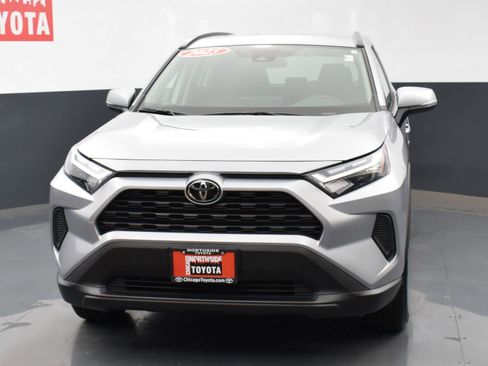 Used 2025 Toyota RAV4 XLE image 7