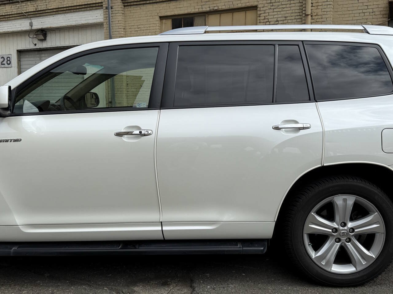 Used 2008 Toyota Highlander Limited AWD/4WD image 57