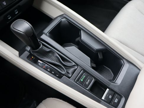 Used 2023 Honda Accord LX image 27