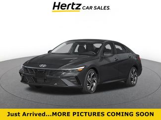 Used 2025 Hyundai Elantra SEL FWD video 1