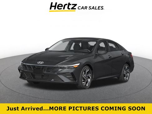 Used 2025 Hyundai Elantra SEL FWD image 1