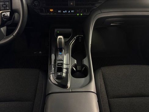 Used 2024 Toyota Crown XLE image 22