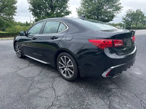 Used 2018 Acura TLX V6 w/ Technology Package FWD image 4