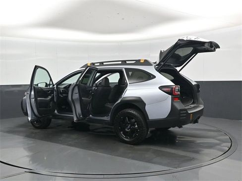 Used 2022 Subaru Outback Wilderness image 47