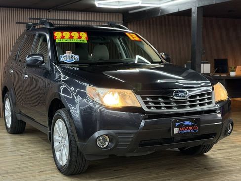 Used 2013 Subaru Forester 2.5X Limited AWD/4WD image 3