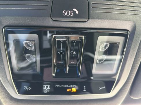 New 2026 Volkswagen Atlas Cross Sport SEL Premium R-Line image 17