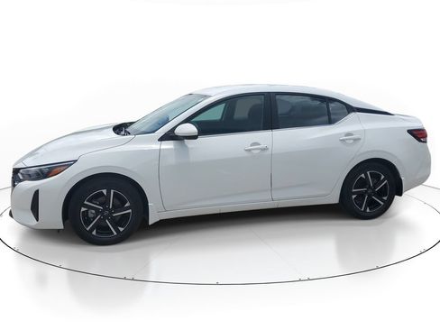 Used 2024 Nissan Sentra SV w/ All-Weather Package FWD image 2