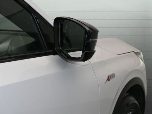 Used 2023 Acura MDX A-Spec image 15