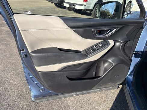 Used 2023 Subaru Forester Limited image 18