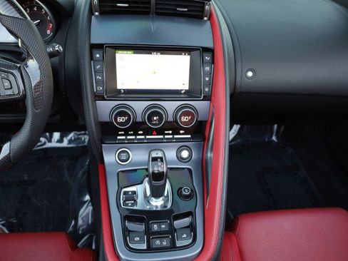 Used 2018 Jaguar F-TYPE Convertible image 32