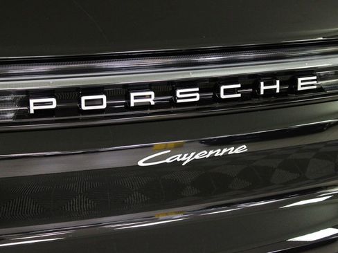 Certified 2026 Porsche Cayenne image 13