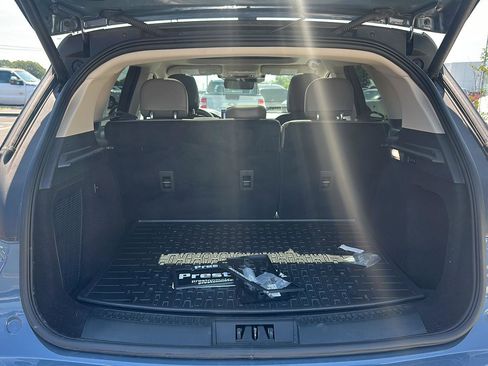 Used 2023 Lincoln Corsair FWD w/ Equipment Group 102A image 13