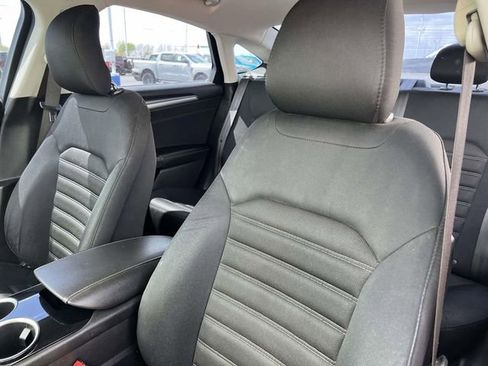 Used 2013 Ford Fusion SE image 21