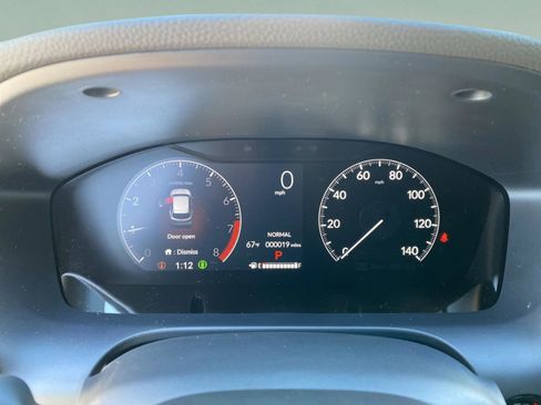 Used 2023 Honda HR-V Sport image 8