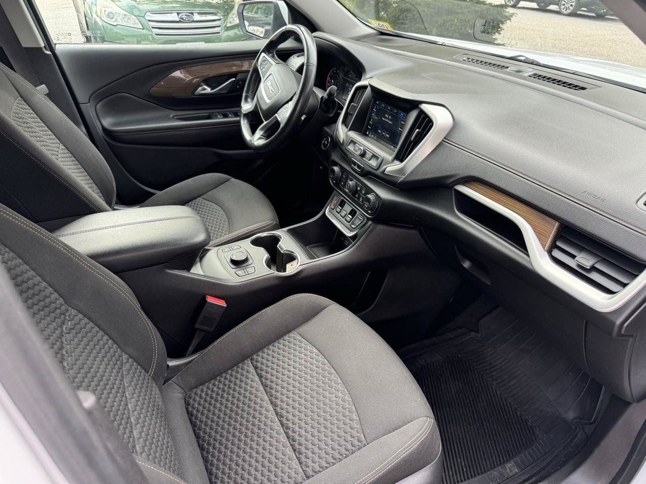 Used 2018 GMC Terrain SLE AWD/4WD image 15